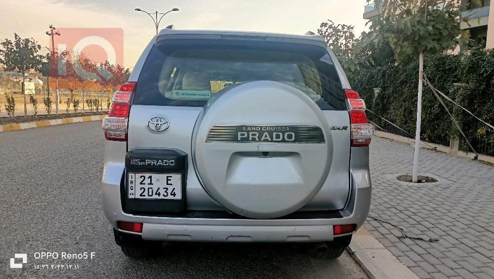 تۆیۆتا لاندكروزر پرادۆ